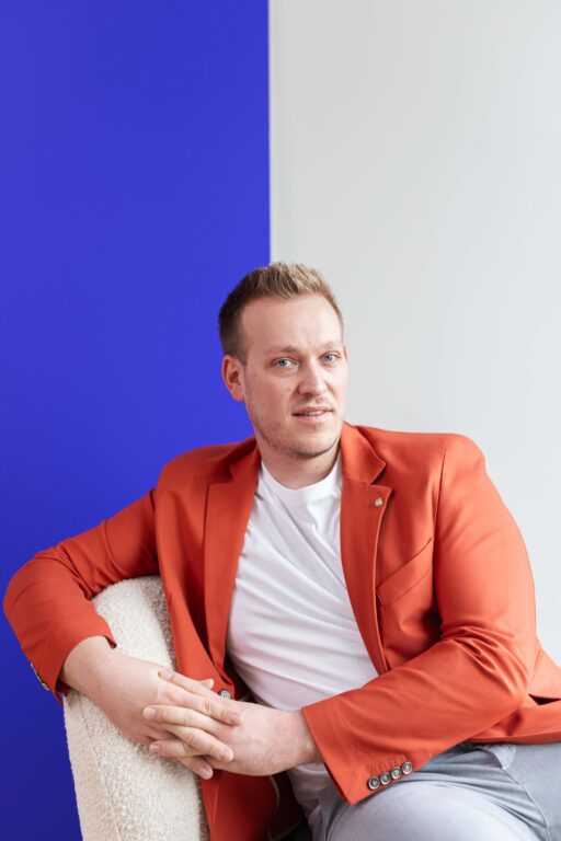 2 VVO OY 0825 Samuel Eckardt sRGB 240524 SCREEN