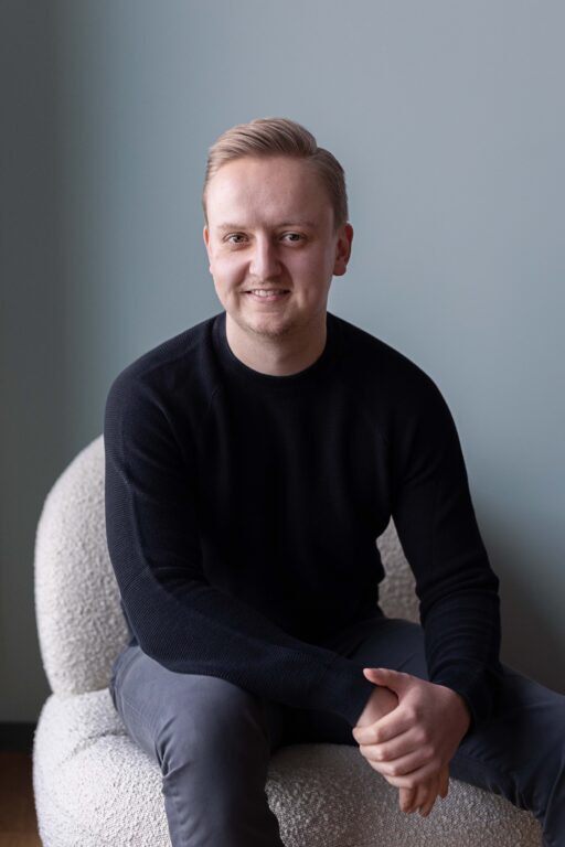 2 VVO OY 4672 Tobi Denk sRGB 240515 SCREEN