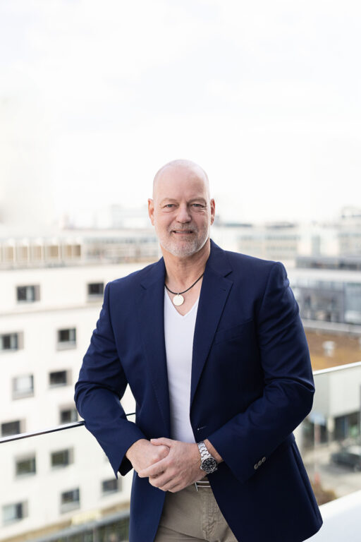 2 VVO OY 4960 Christian Franz sRGB 240610 SCREEN